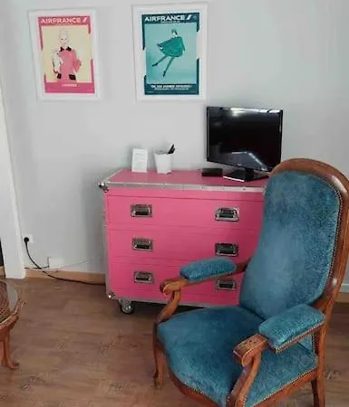 Maisonnette A 3 Min De La Plage 2 Velos Pretes