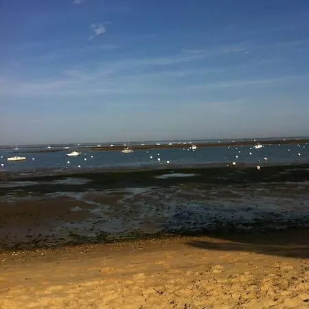 Maisonnette A 3 Min De La Plage 2 Velos Pretes Appartement Arcachon